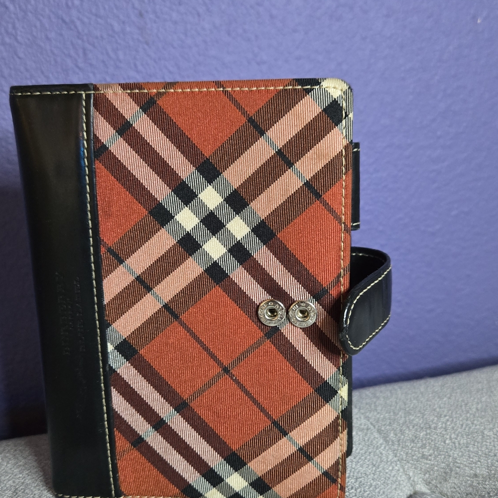 Burberry Black Leather Cover